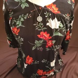 NEW➡️Womens Old Navy Floral Blouse